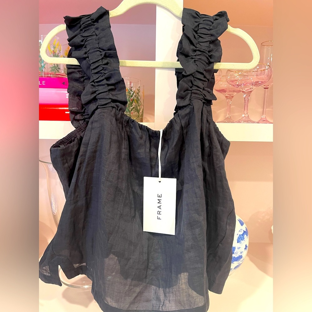 Frame linen ruffle top in black
